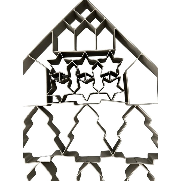 HEARTH AND HAND Magnolia 2019 Giant Multi-Cookie Cutter Sheet Tree House Stars - Picture 3 of 3